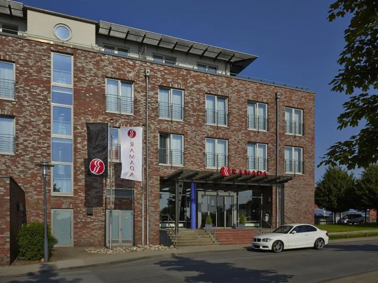 Hotel Stadthafen Stade EXTERIOR