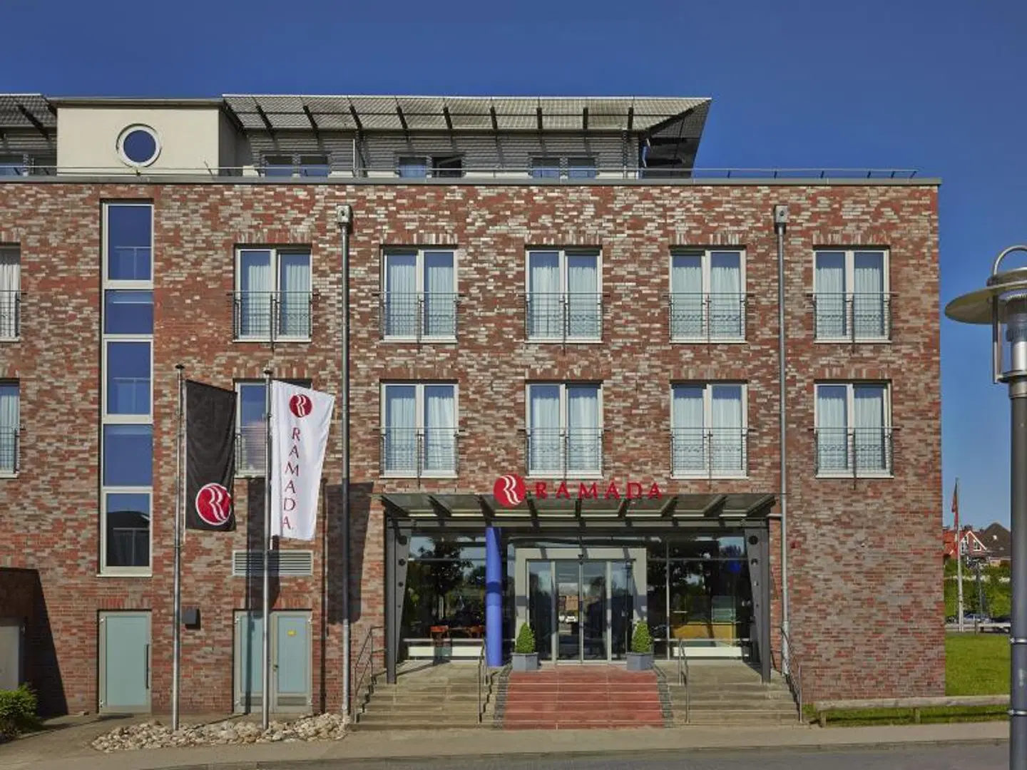 Hotel Stadthafen Stade EXTERIOR