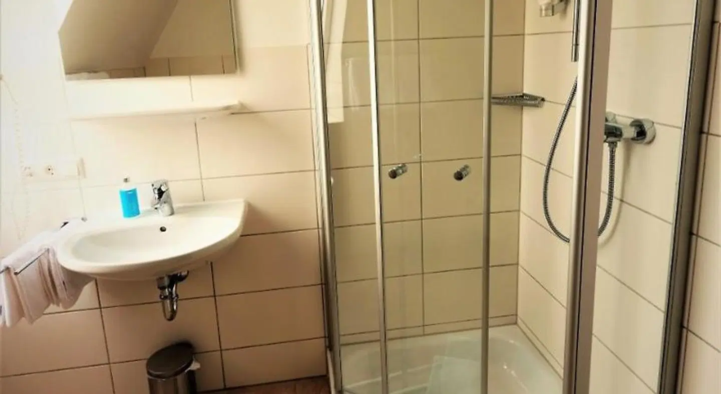Central-Hotel Badezimmer