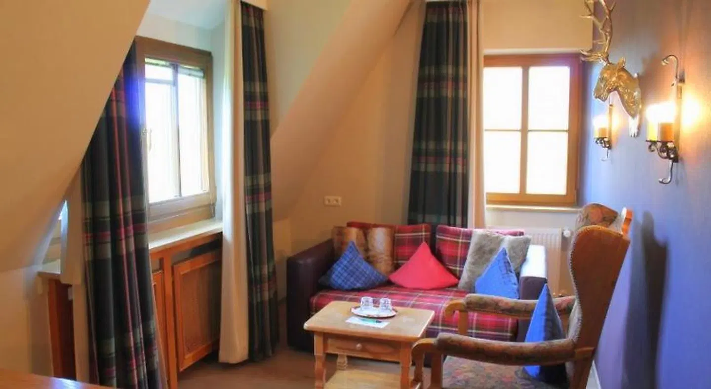 Burg-Hotel ROOM_EXAMPLE