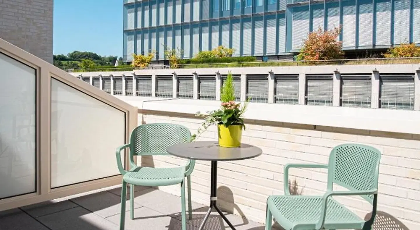 RiKu HOTEL Goppingen Terrasse