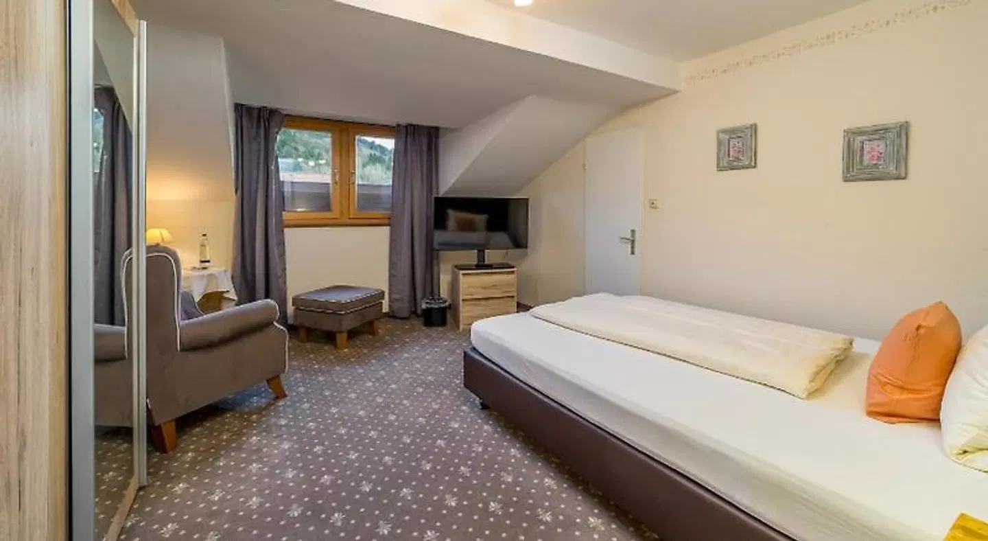 Linsinger ROOM_EXAMPLE