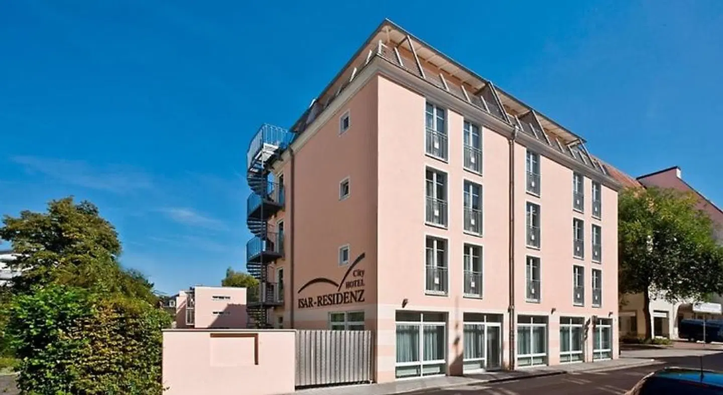 Isar-Residenz EXTERIOR