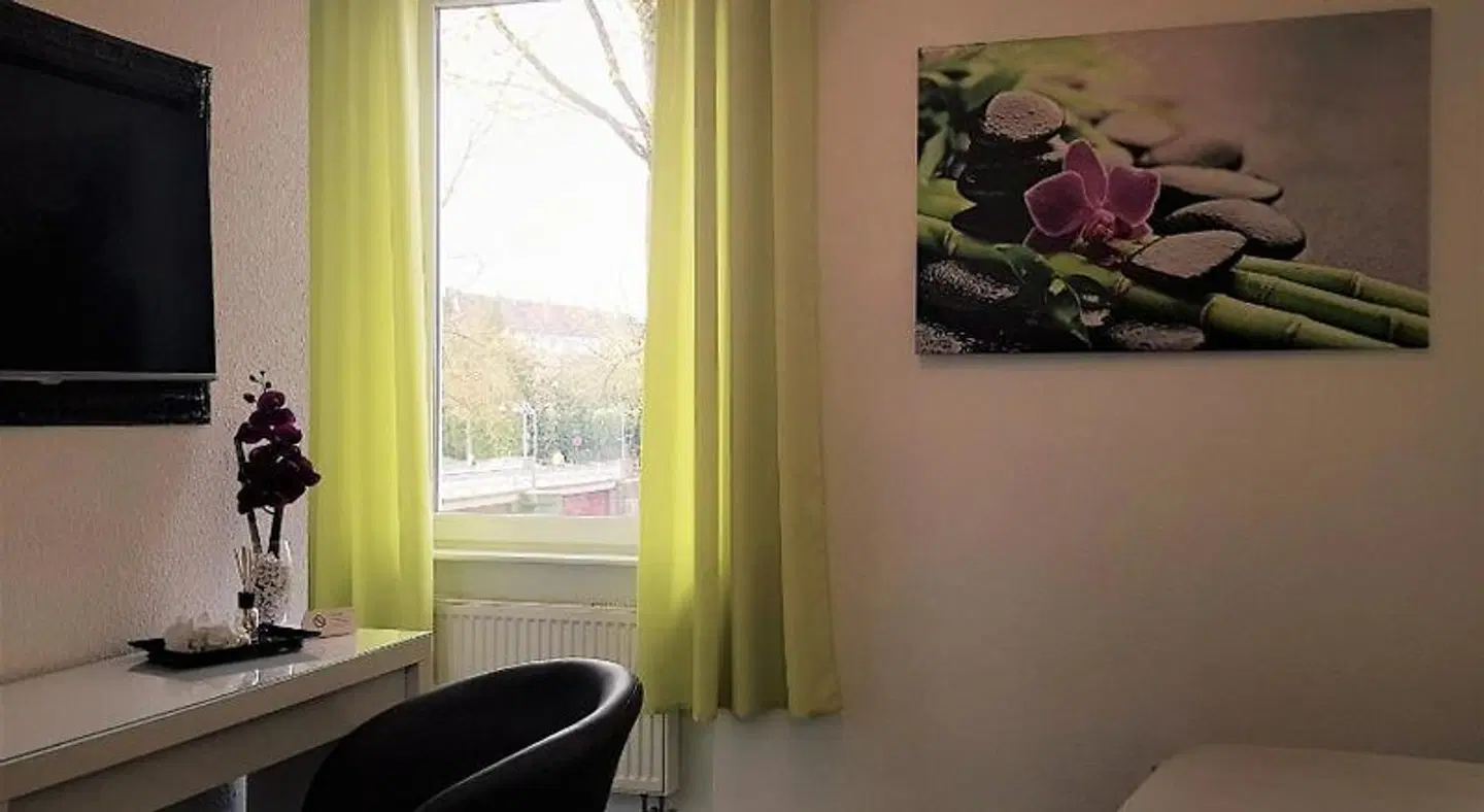 Hotel & Restaurant Schutzen ROOM_EXAMPLE