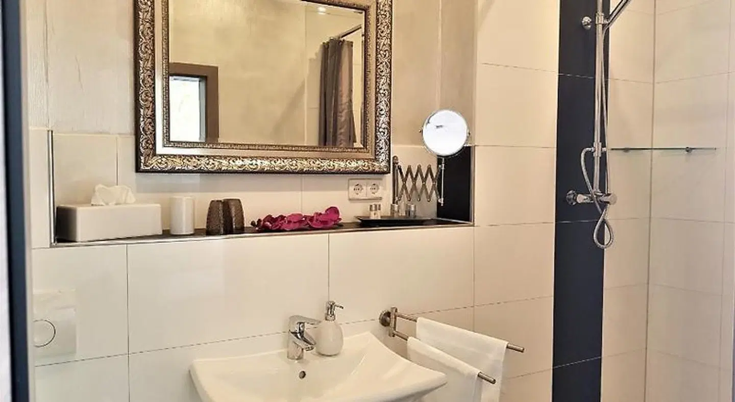Hotel & Restaurant Schutzen Badezimmer