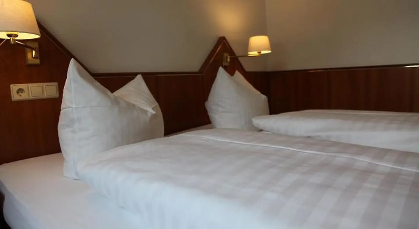 Hotel Schützen ROOM_EXAMPLE