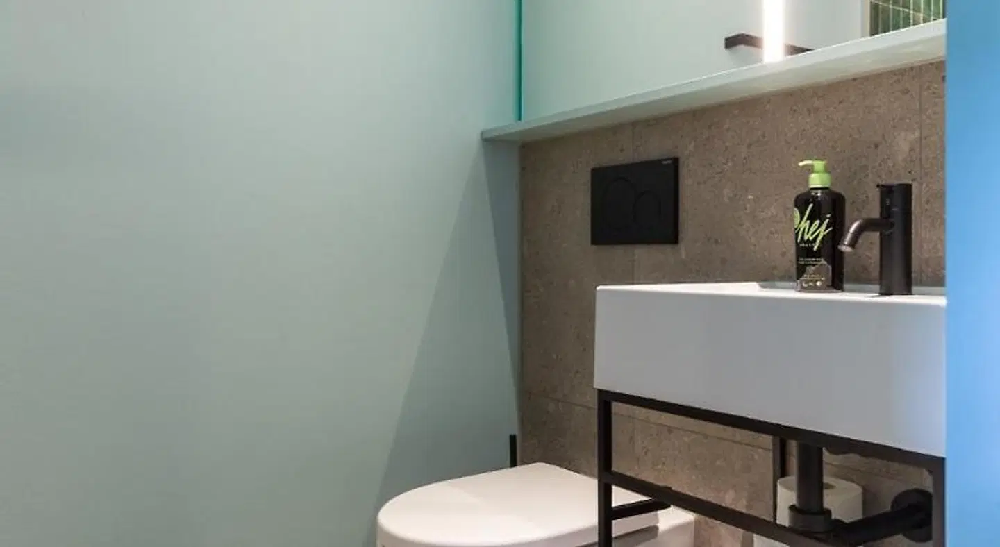 limehome Rottenburg am Neckar Poststraße Badezimmer