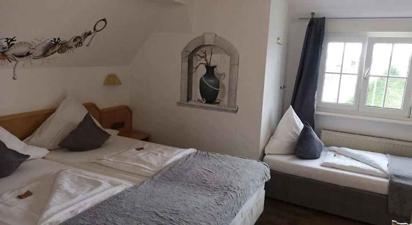 DreiKönig & Restaurant See-Gourmet ROOM_EXAMPLE
