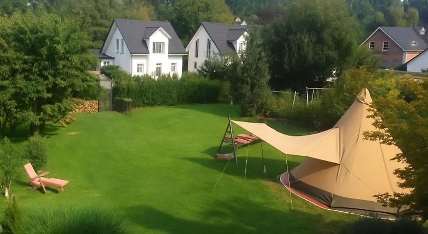 Schonste Lage am Rhein in unmittelbarer Stadtnahe, B & B Garten