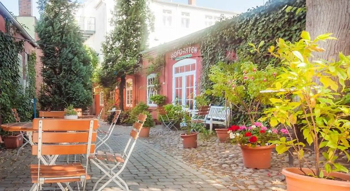 Hotel Deutsches Haus Terrasse