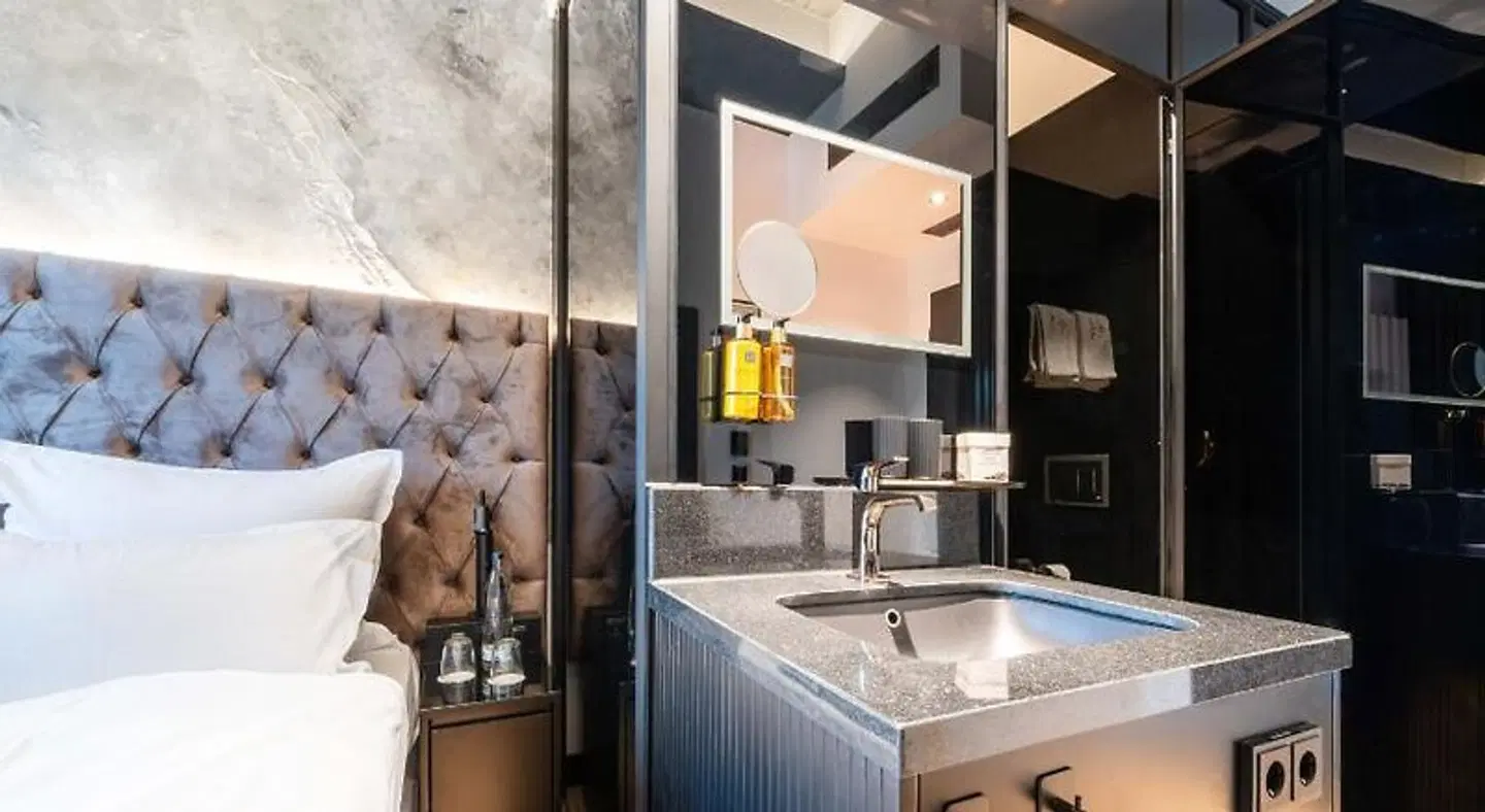 Hotel am Beatles-Platz Badezimmer