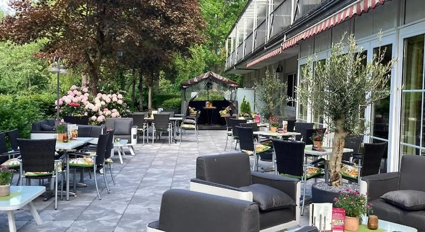 NordWest-Hotel Bad Zwischenahn Terrasse