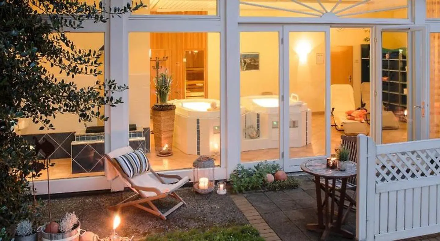 Ferien-Wellnesshotel Waldfrieden Terrasse