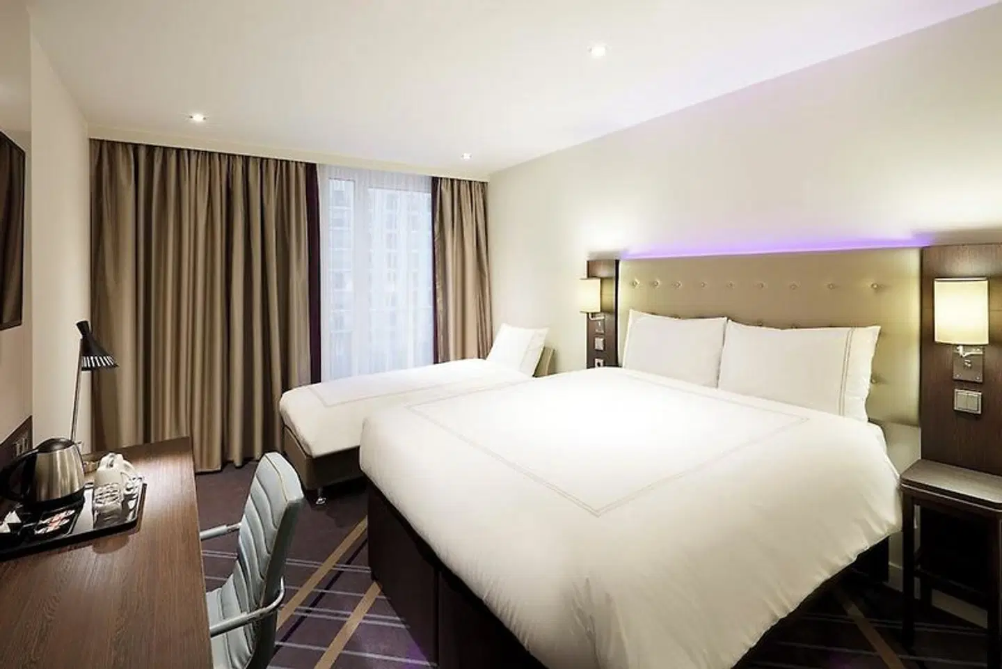 Premier Inn Wolfsburg City Centre ROOM_EXAMPLE