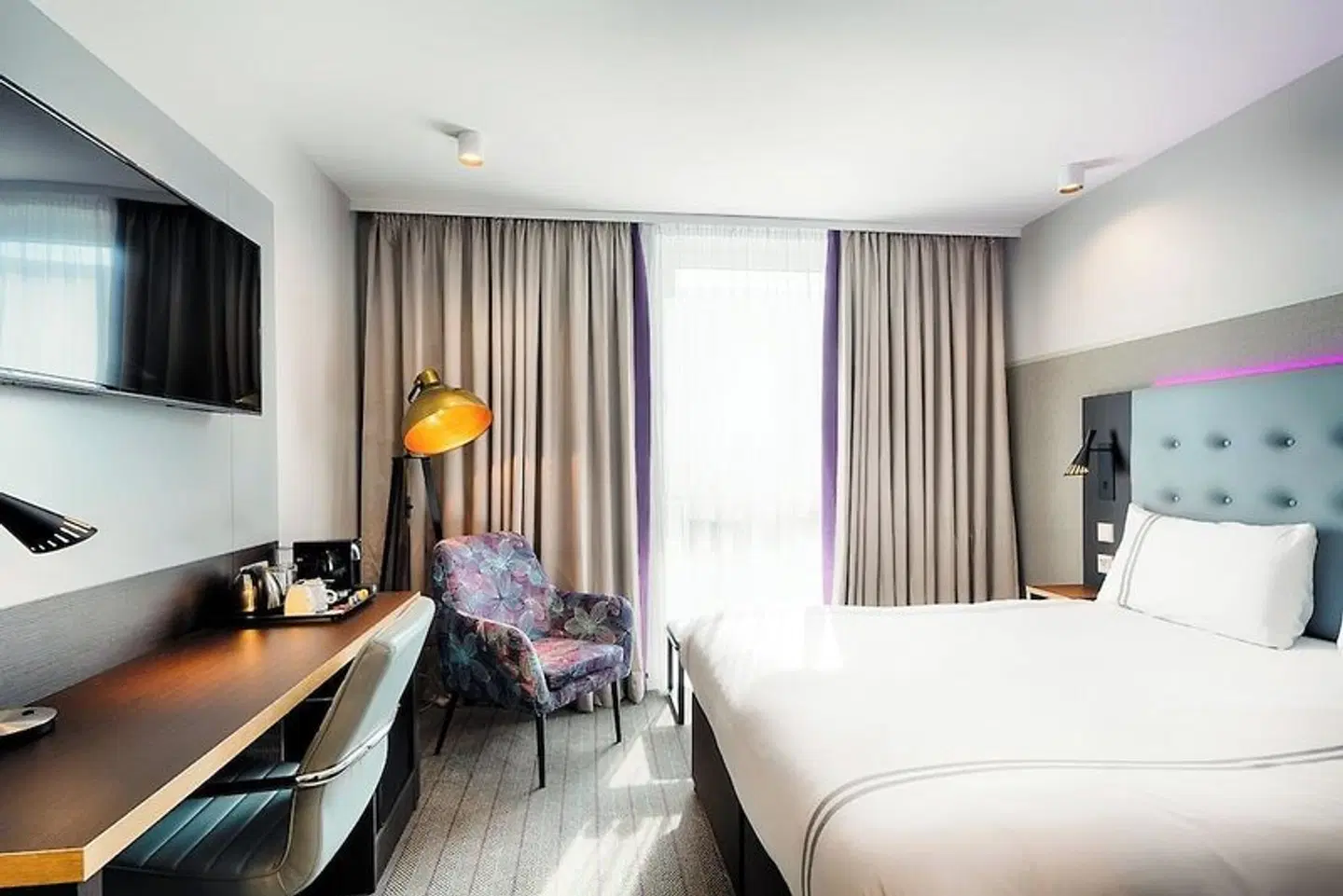 Premier Inn Wolfsburg City Centre ROOM_EXAMPLE