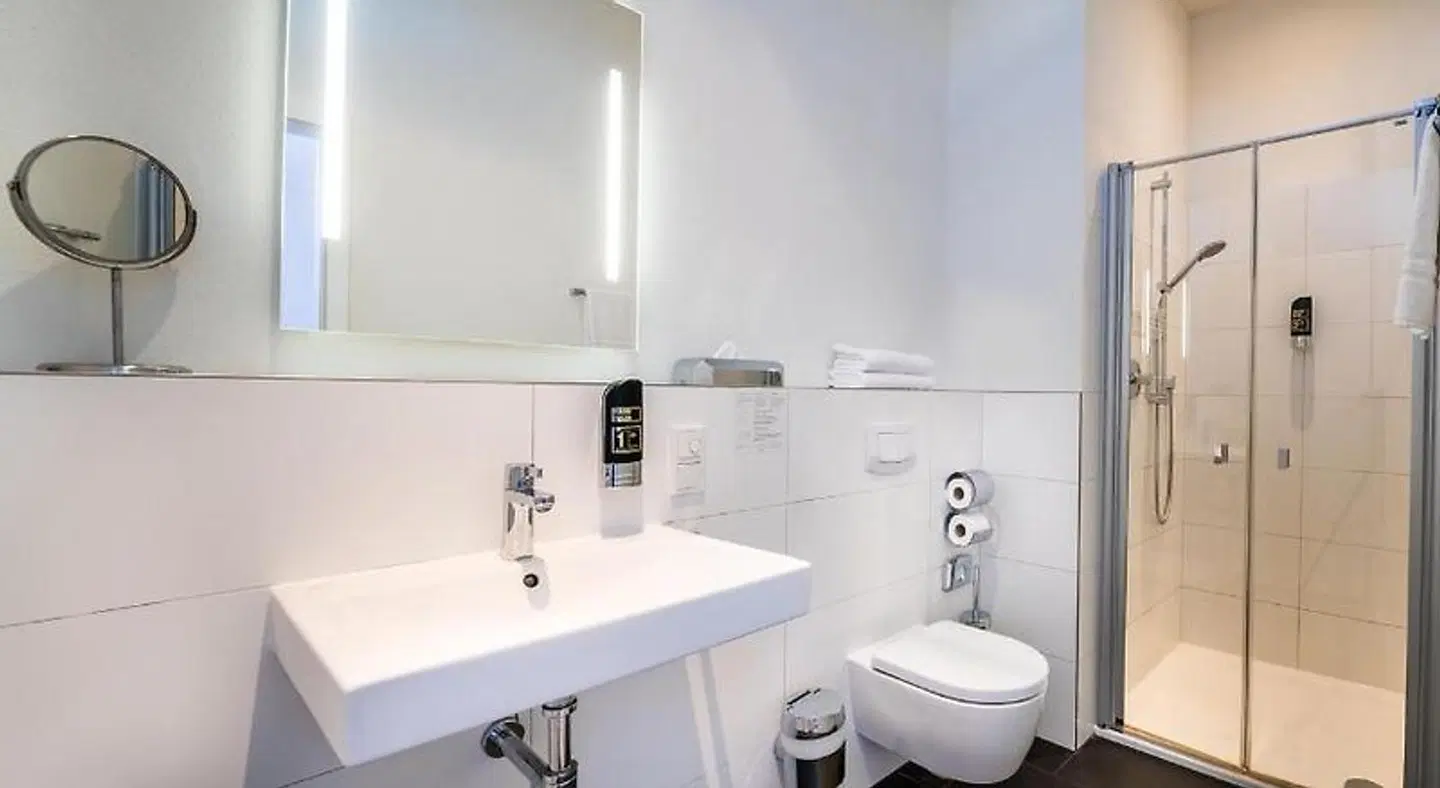 Schroeders Wein-Style-Hotel Badezimmer