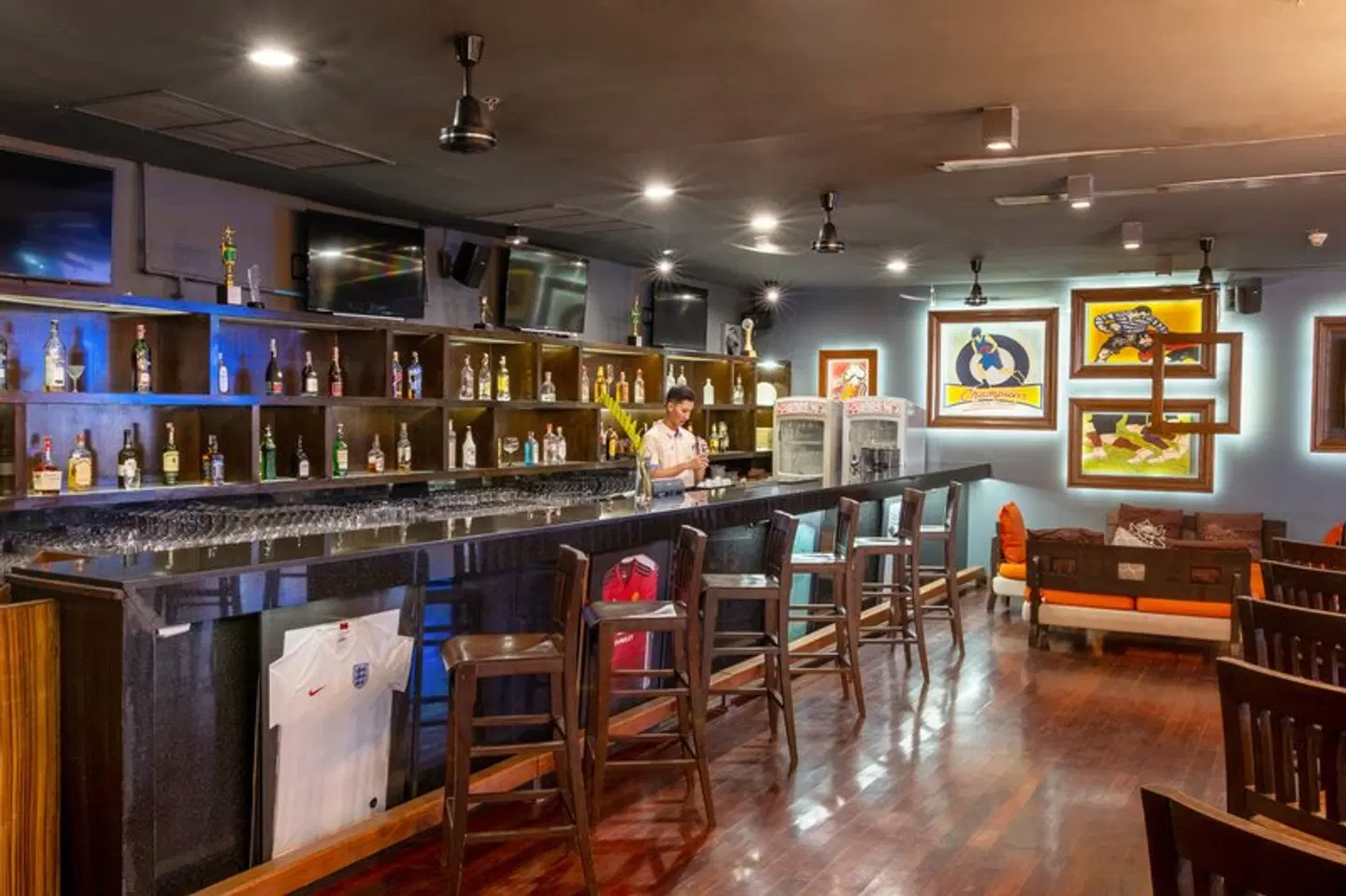 Destination Resort Phuket Surin Beach Bar