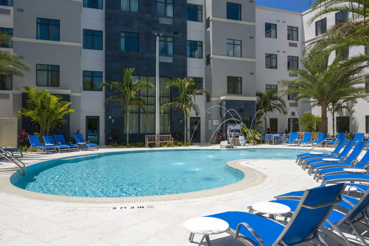 Staybridge Suites Naples Marco Island OUTDOOR_POOL