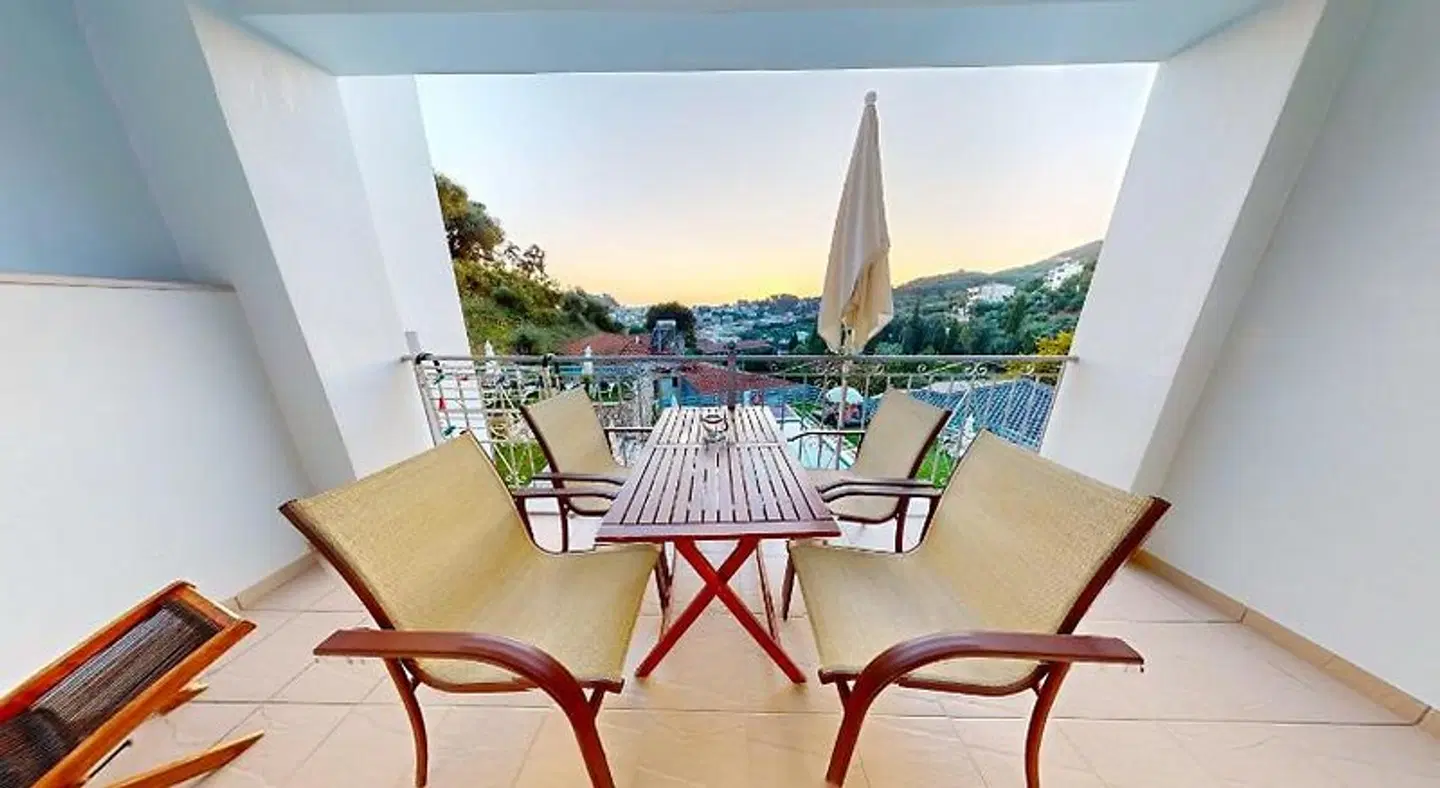 Mediterraneo Resort Terrasse