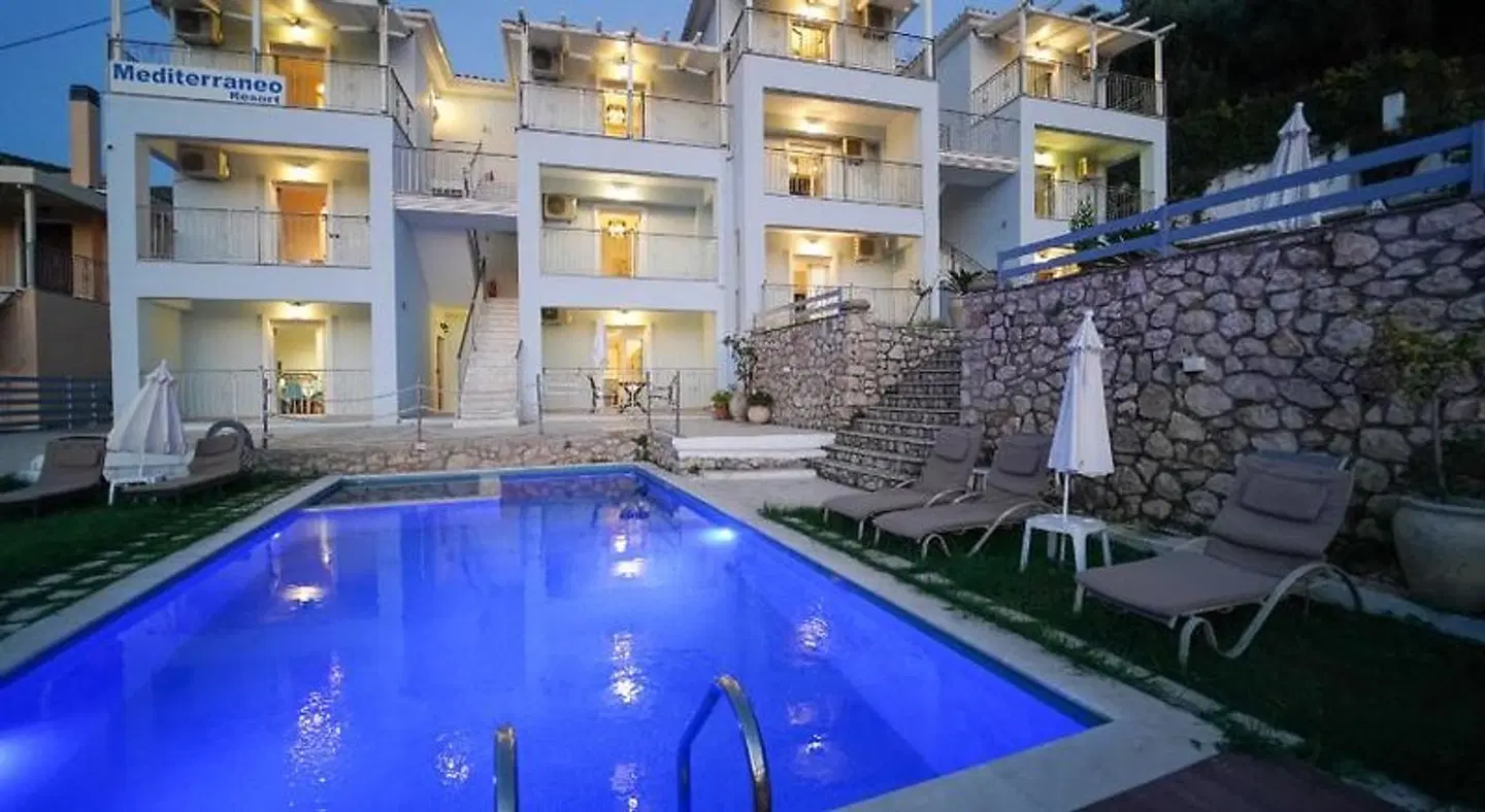 Mediterraneo Resort OUTDOOR_POOL