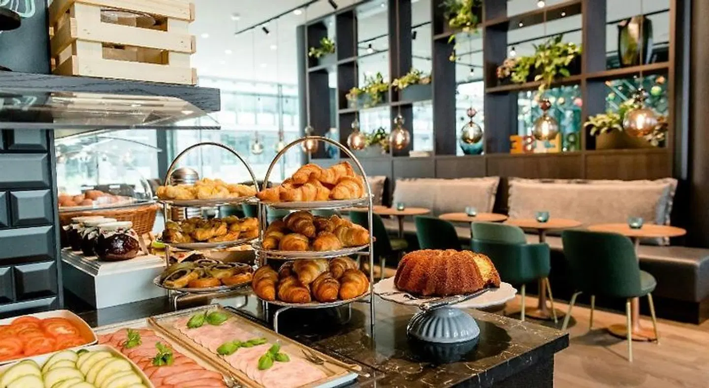 Motel One Stuttgart-Hauptbahnhof LOUNGE_LOBBY