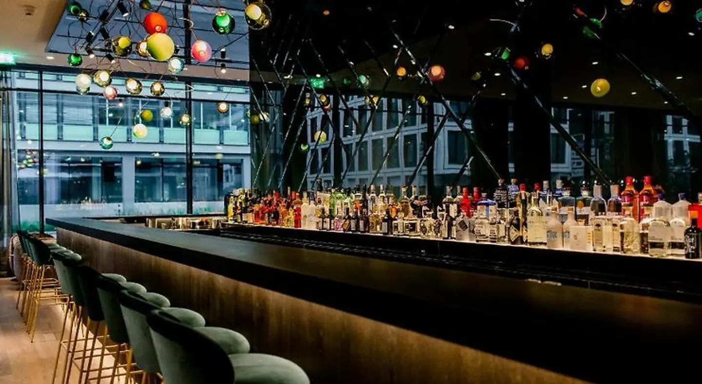 Motel One Stuttgart-Hauptbahnhof Bar