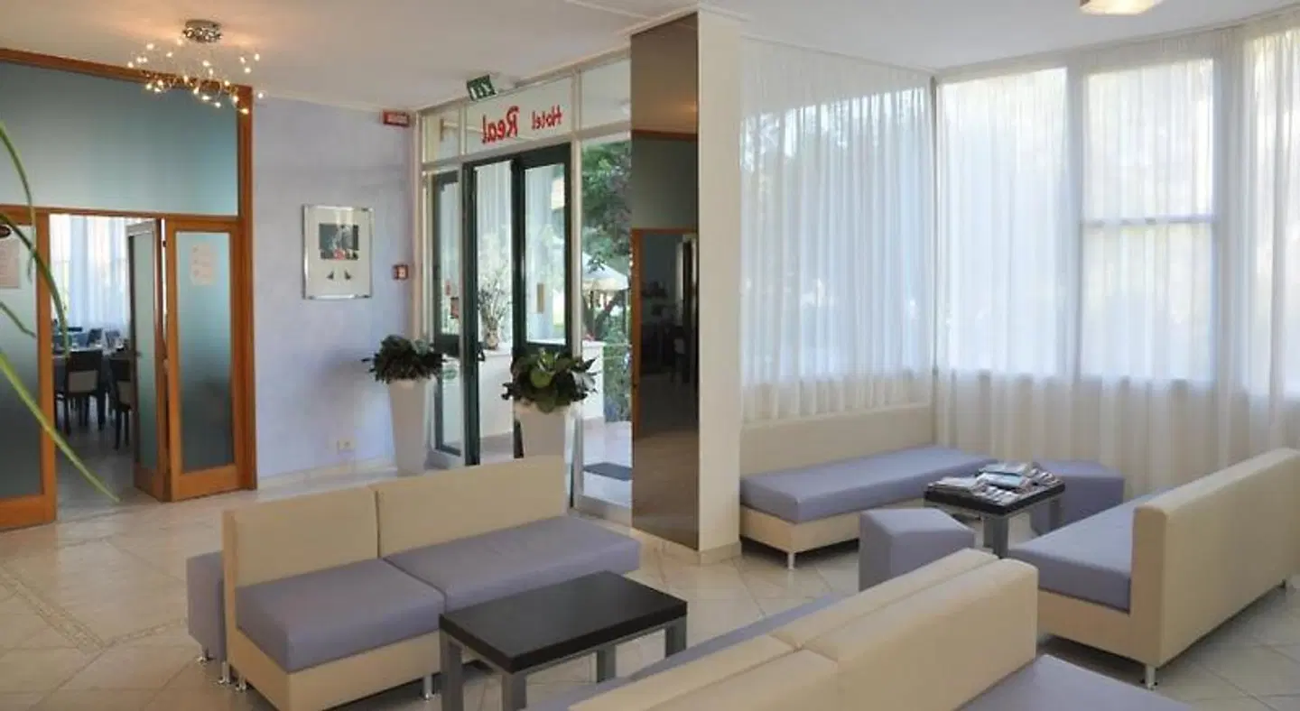 Real LOUNGE_LOBBY