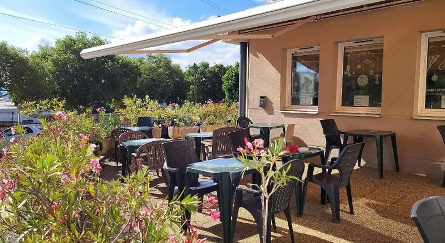 ibis budget Marseille La Valentine Terrasse