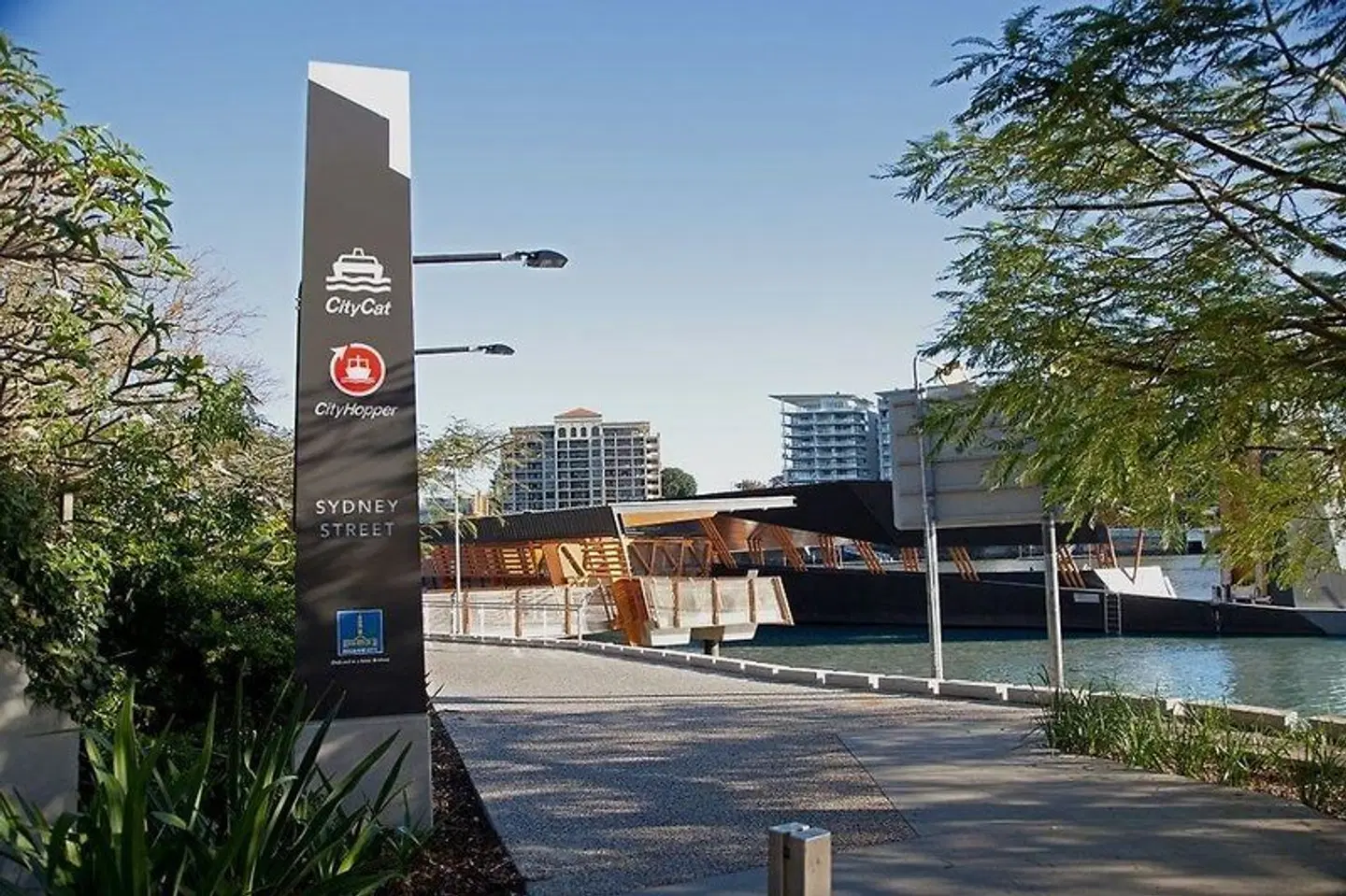 Kirribilli Riverfront Apartments EXTERIOR