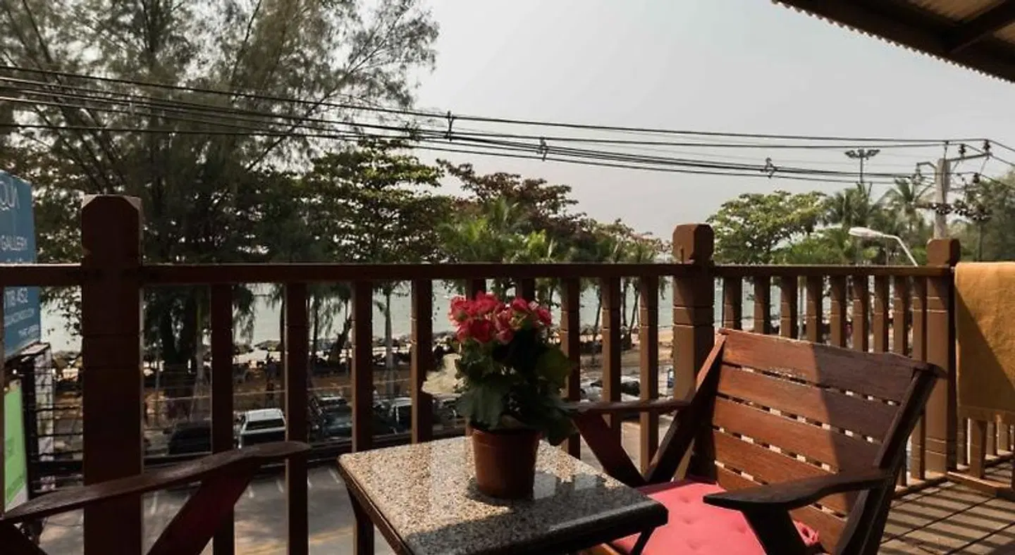 Jomtien Boathouse Terrasse