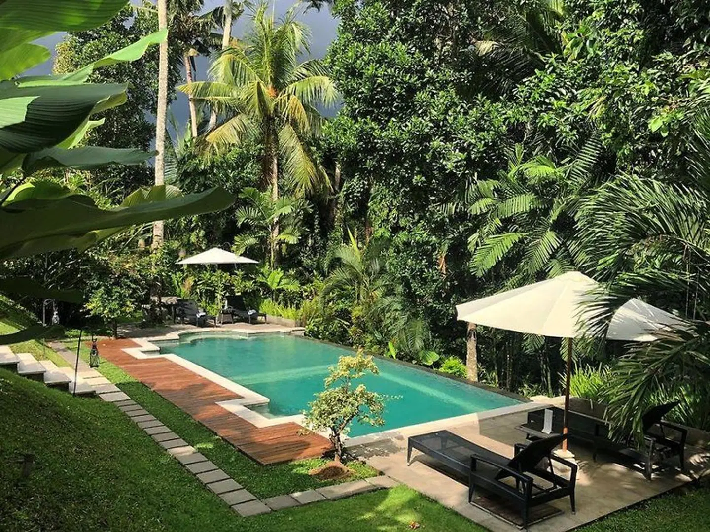 The White Villas Ubud OUTDOOR_POOL