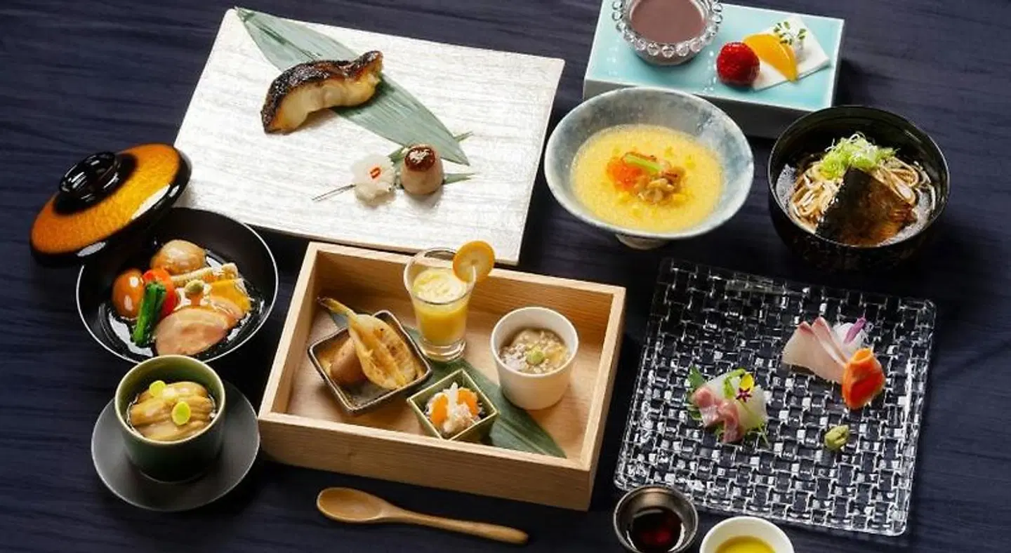 Courtyard By Marriott Fukui Restaurant