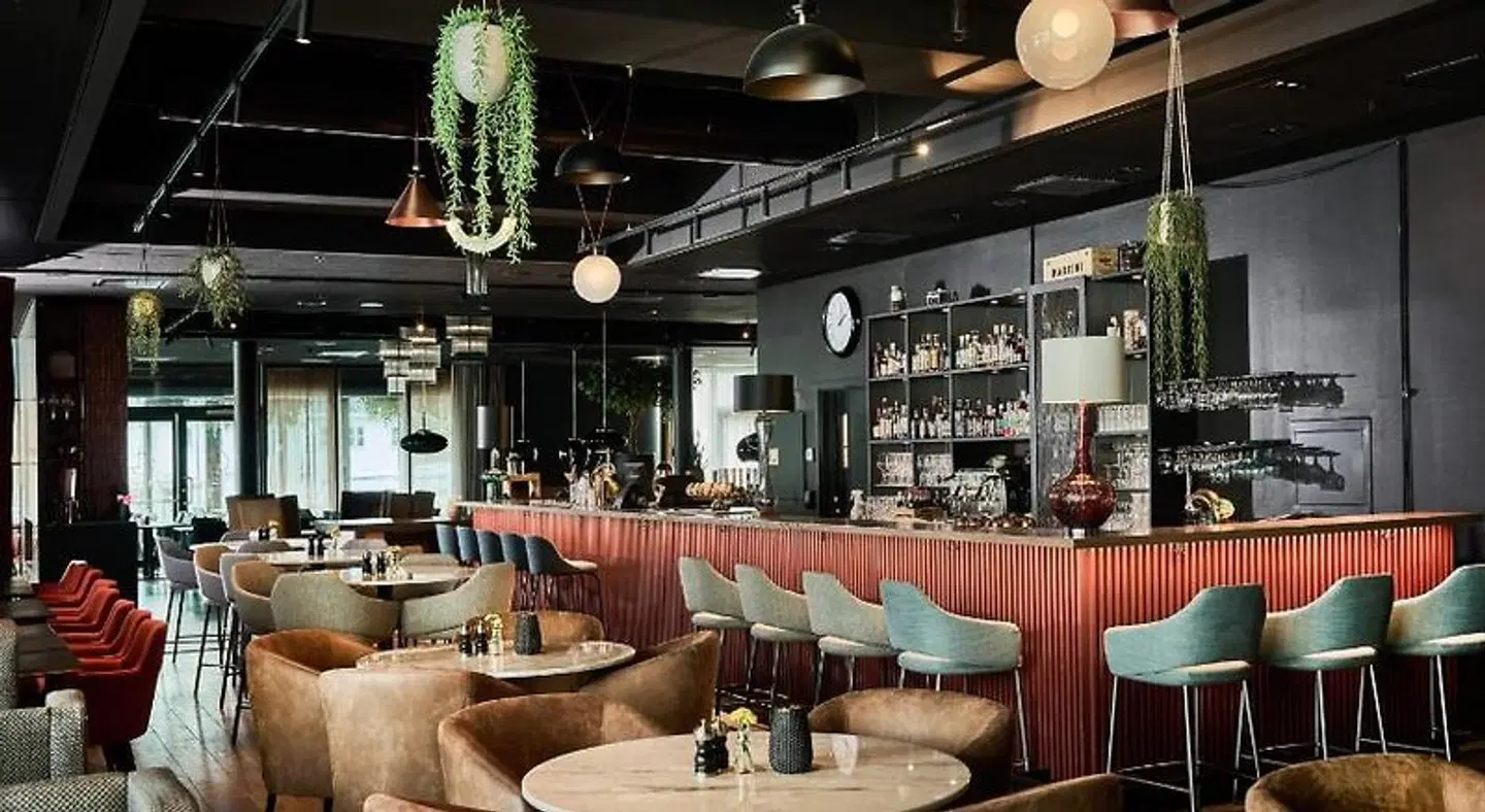 Radisson Blu Caledonien Hotel, Kristiansand Bar