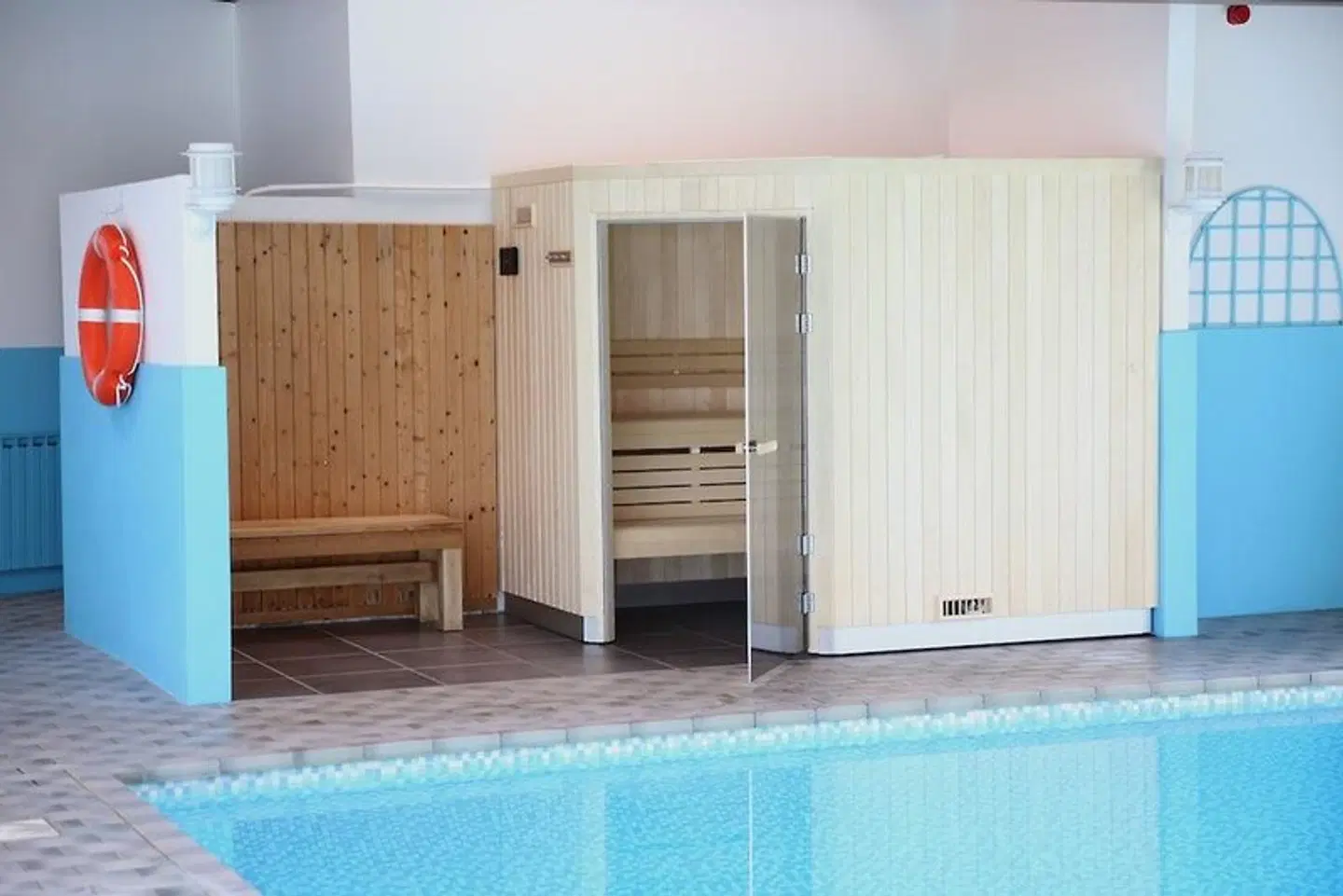 The Beausite Hotel Hallenbad