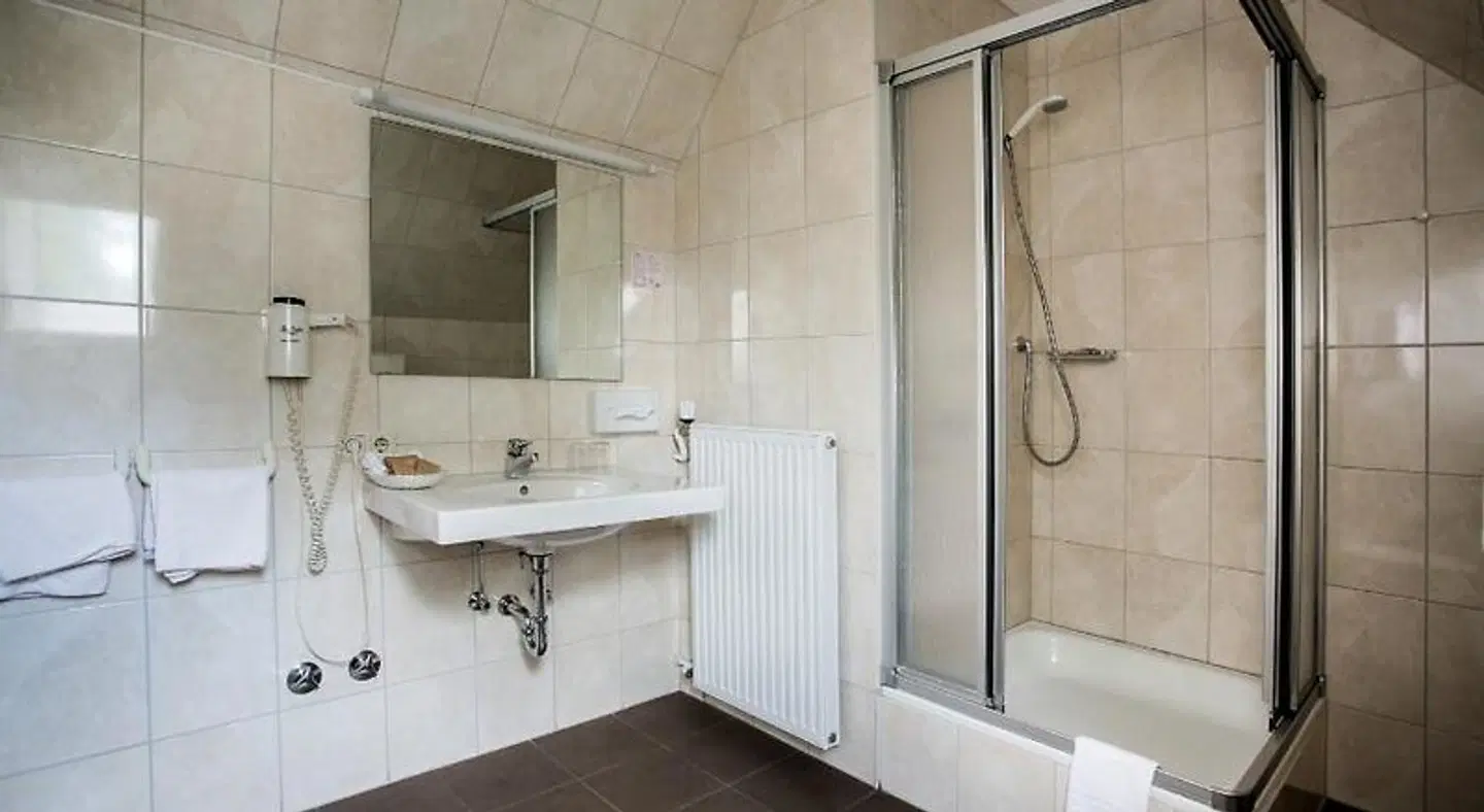 Parkhotel Badezimmer