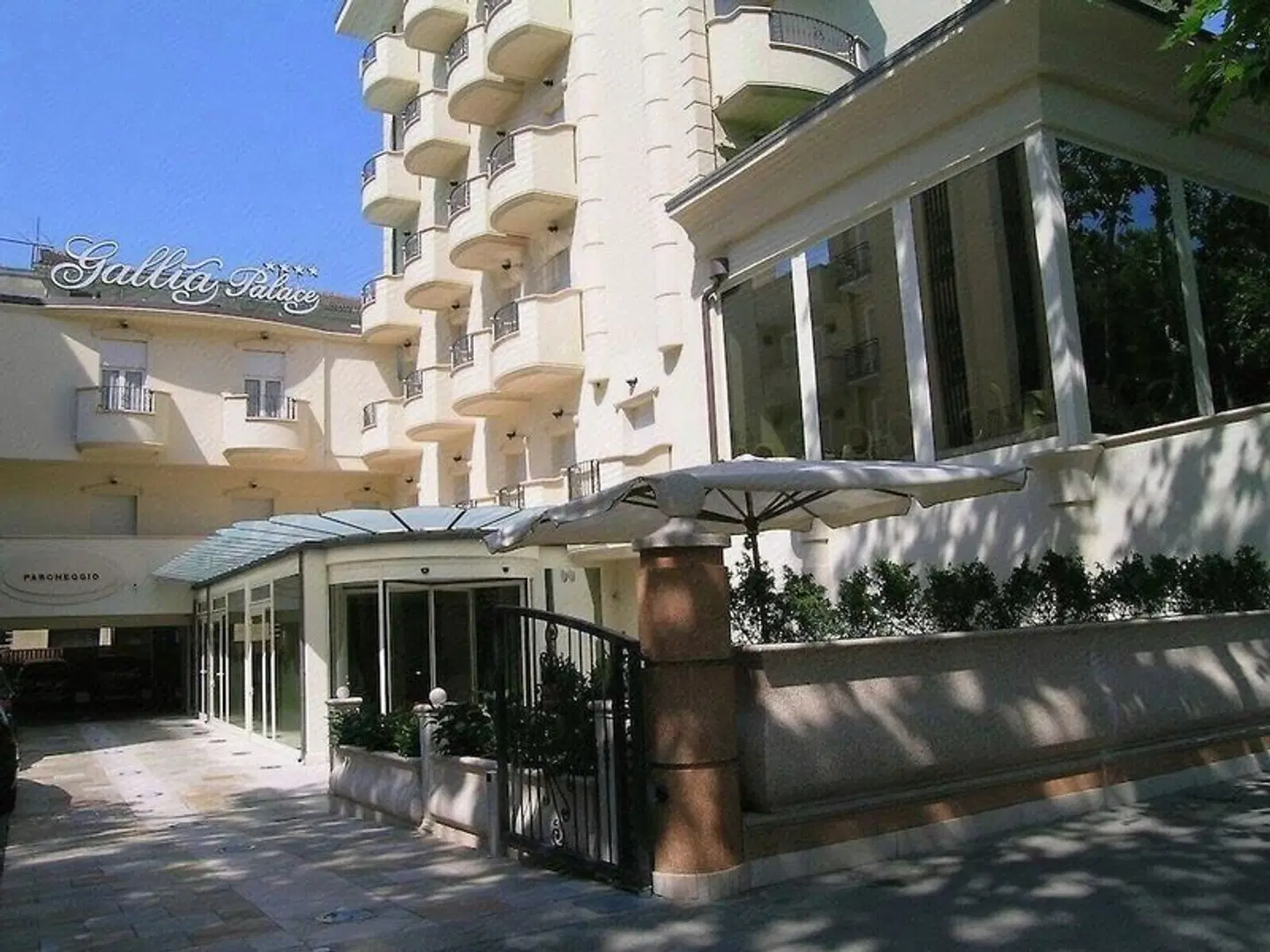 Gallia Palace EXTERIOR