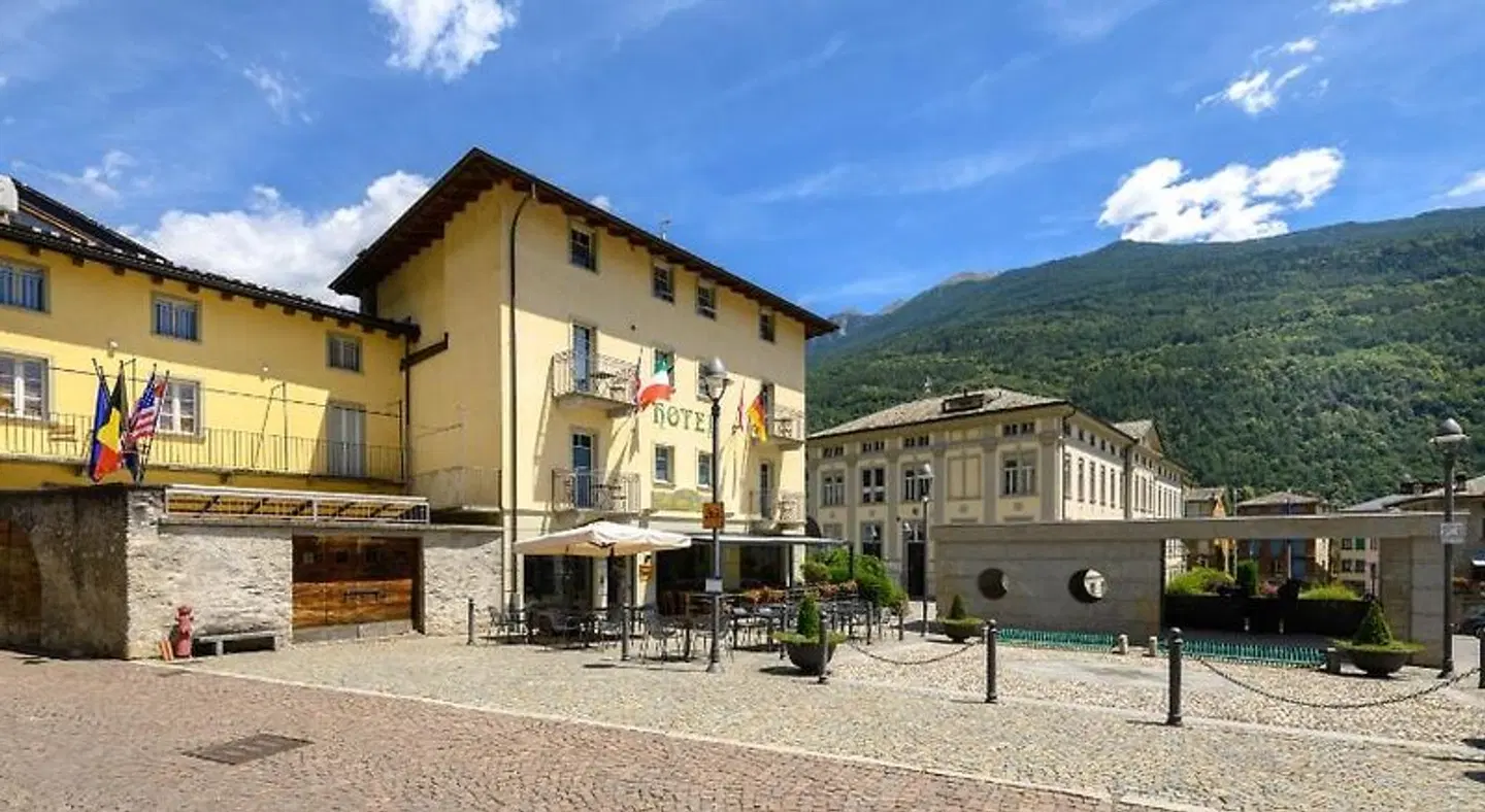 Hotel Garni Le Corti EXTERIOR
