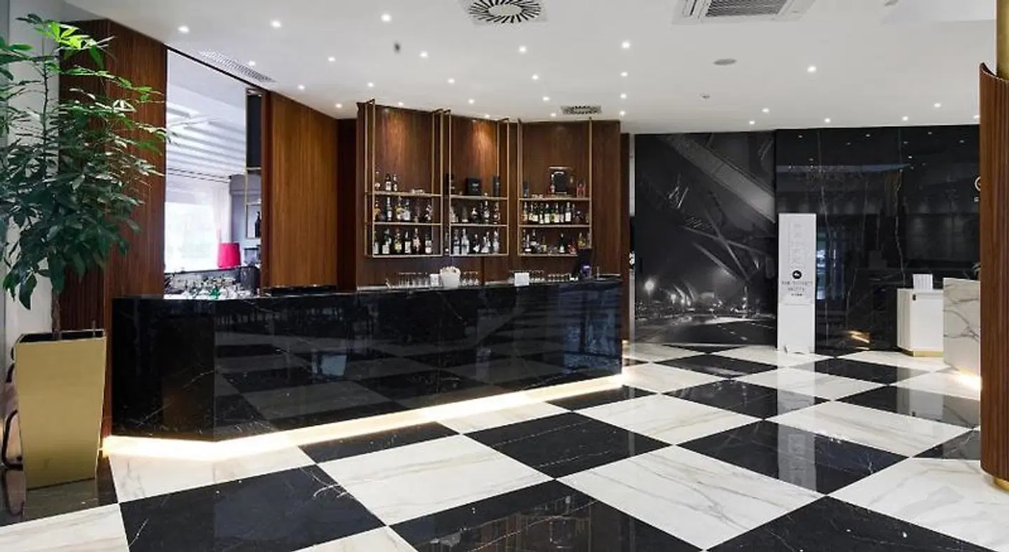 The Sydney Hotel Bar
