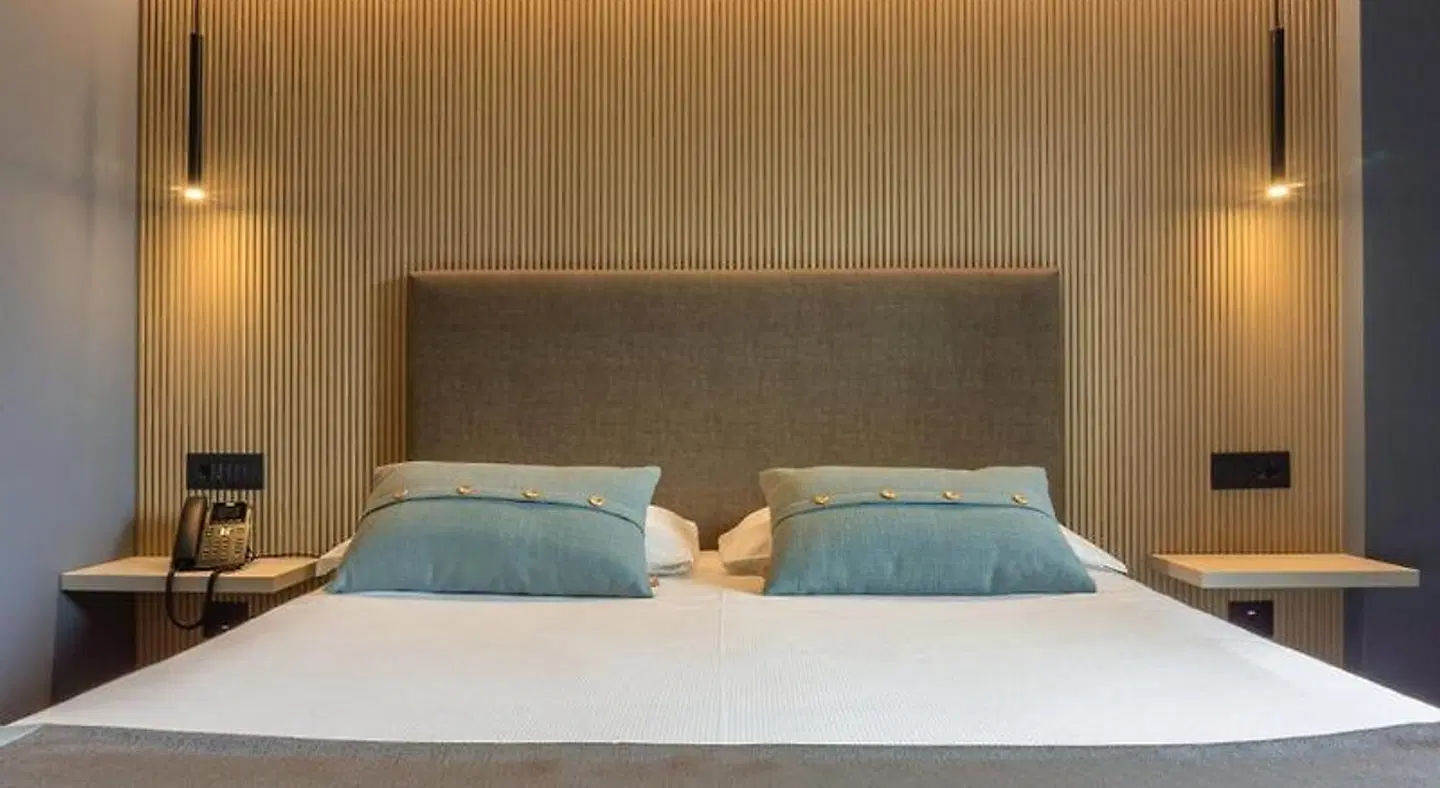 Fontana Olente ROOM_EXAMPLE