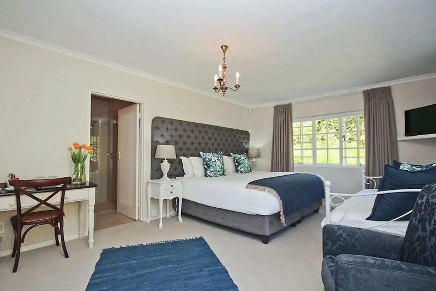 Beluga Guesthouse ROOM_EXAMPLE