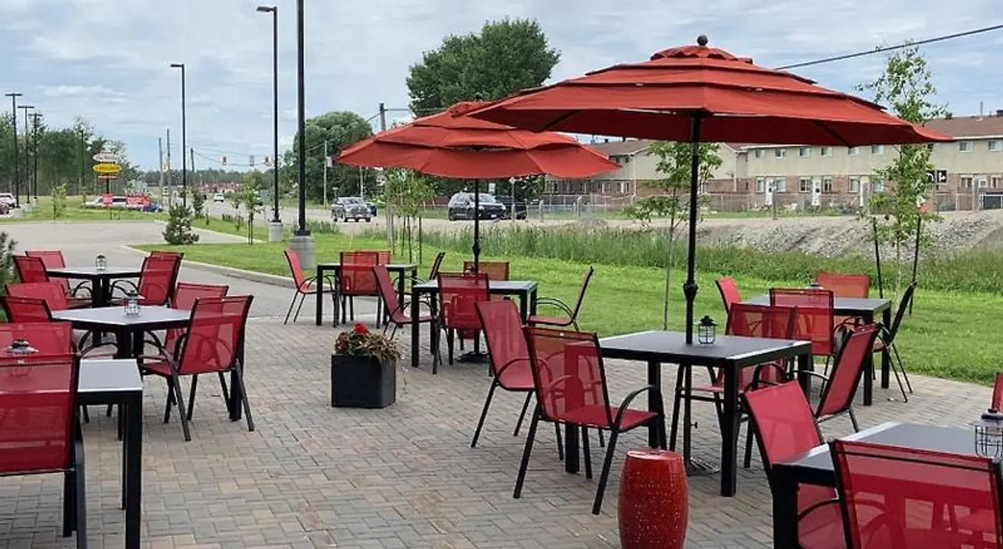 Best Western Premier Northwood Hotel Terrasse