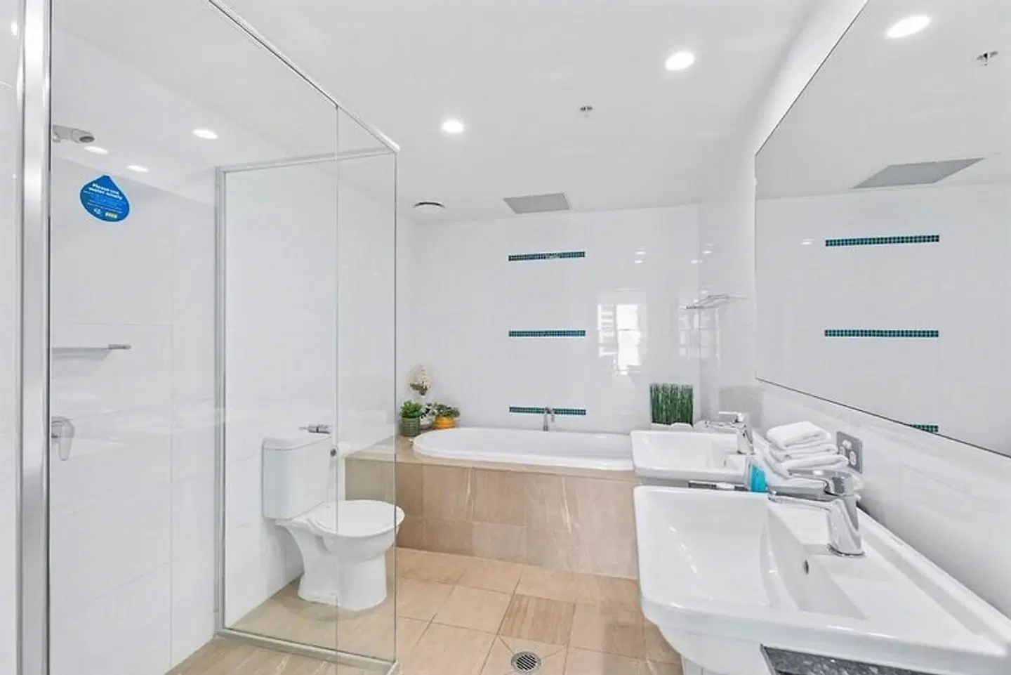 Mantra Sierra Grand Badezimmer