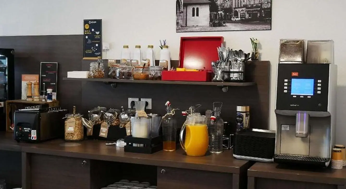 Aparthotel Adagio access Poitiers Bar