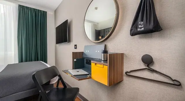 Tune Hotel Liverpool Street, London ROOM_EXAMPLE
