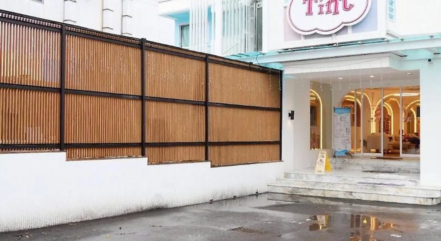 The Tint at Phuket Town ROOM_EXAMPLE
