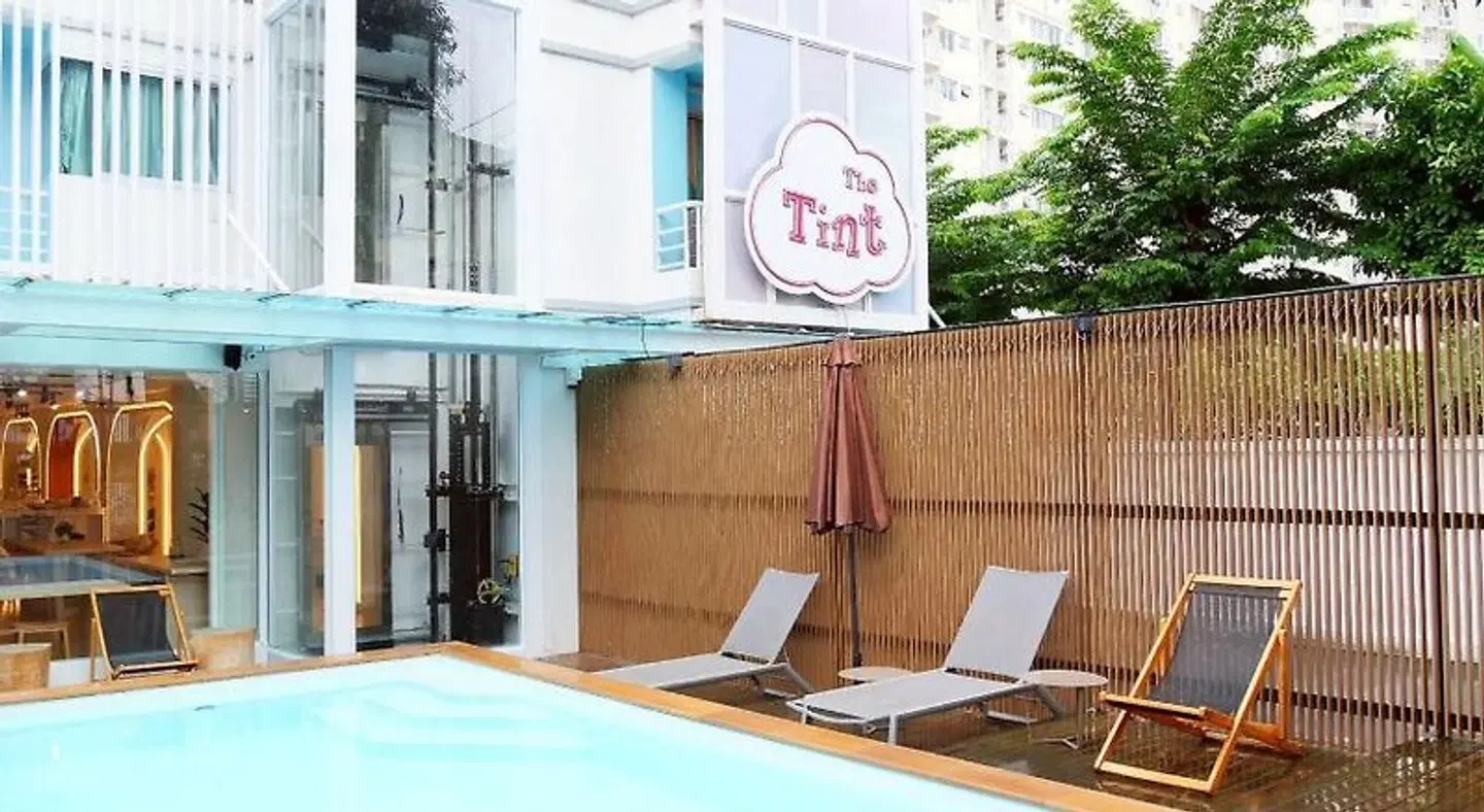 The Tint at Phuket Town Hallenbad