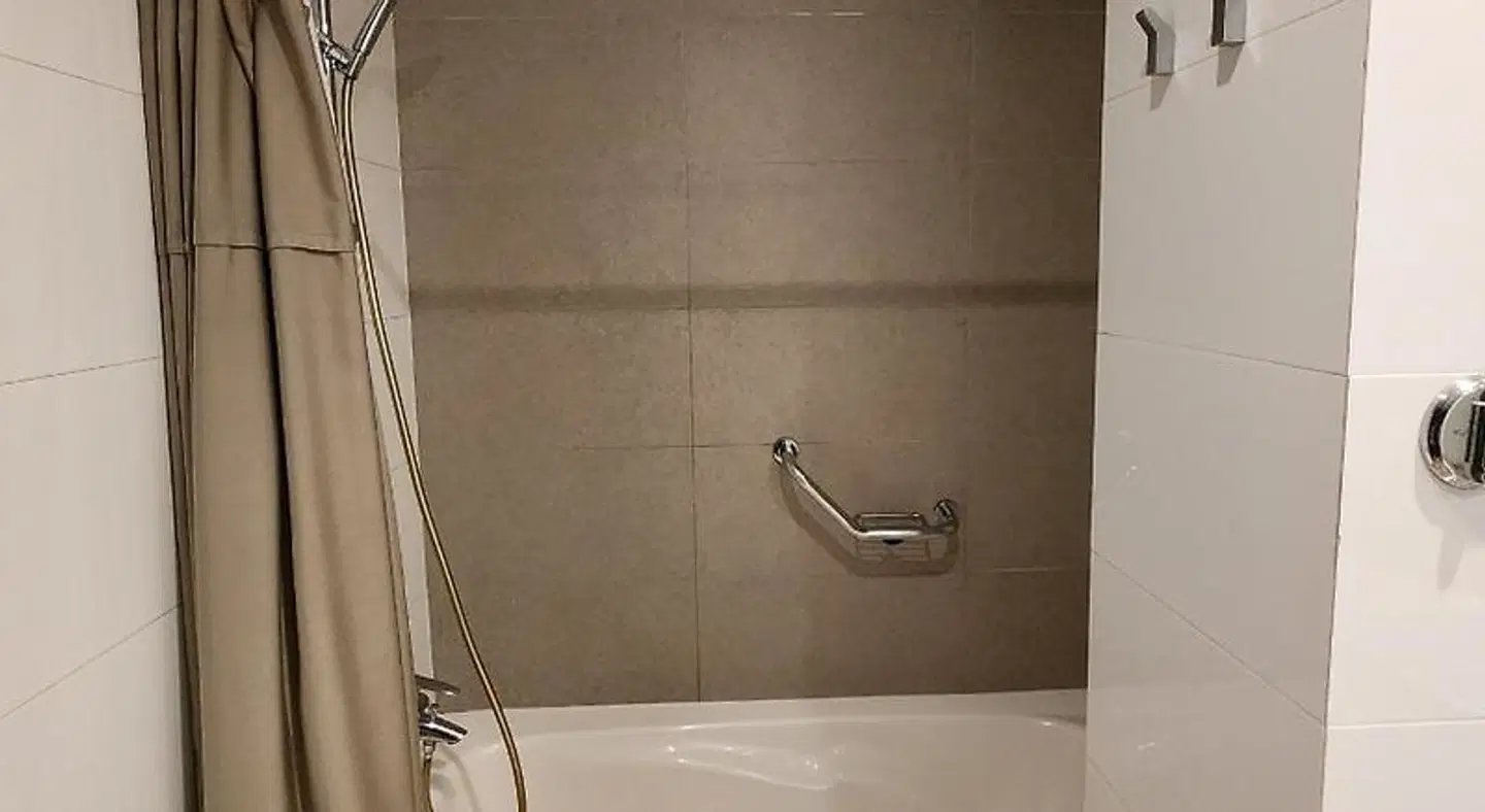Hotel Los Españoles Plus Badezimmer