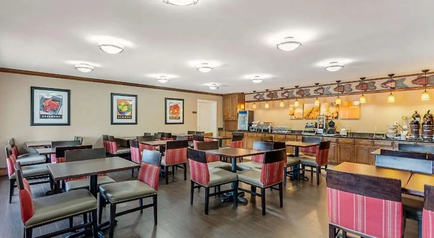 Comfort Inn & Suites Dover Restaurant
