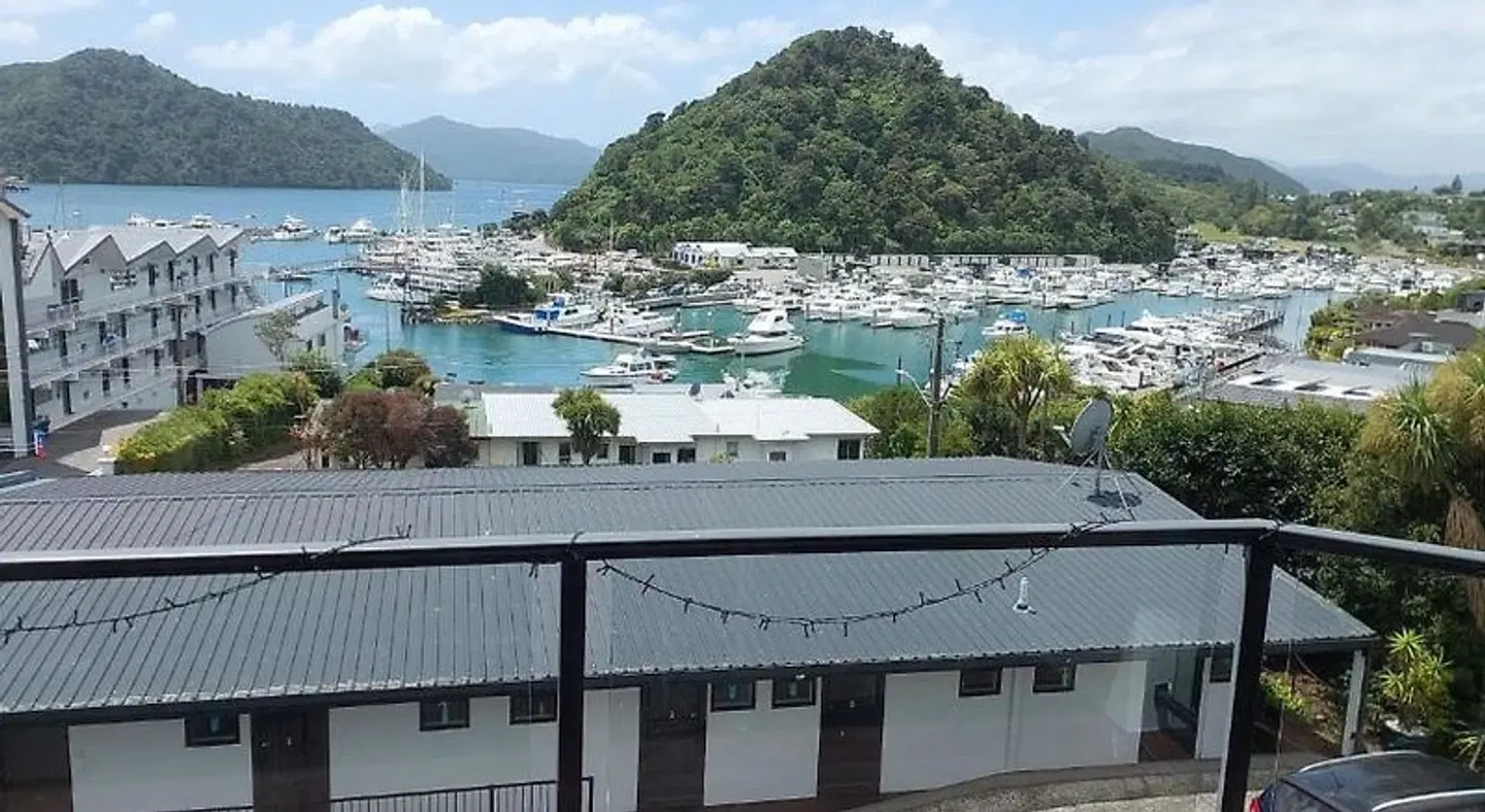 Harbour View Motel EXTERIOR