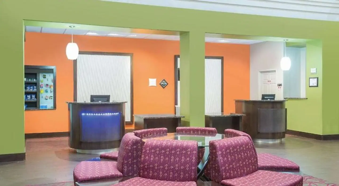 La Quinta Inn & Suites by Wyndham Conference Center Prescott LOUNGE_LOBBY